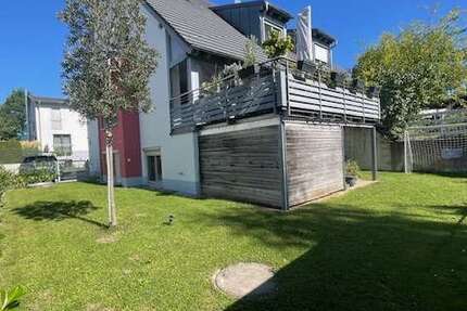 Haus zum Mieten in Uttenreuth 2.150 € 178 m²