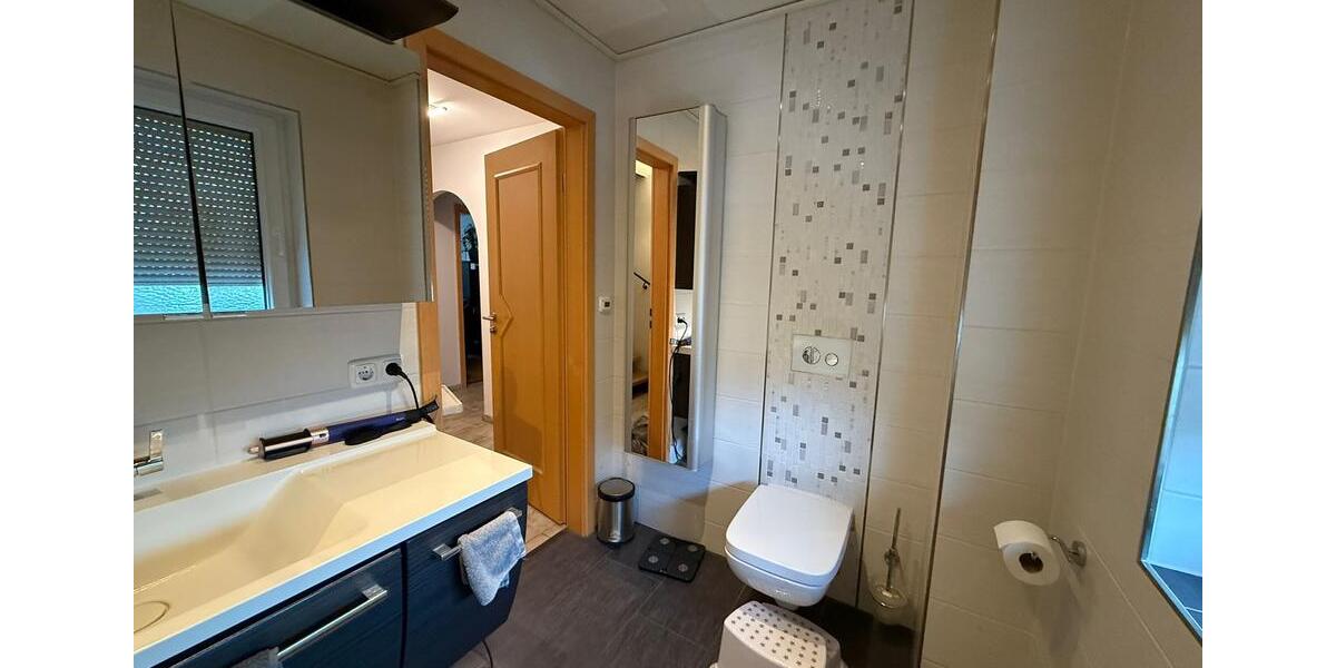 Modernes Einfamilienhaus mit Garten, Solar- & Photovoltaikanlage 6 zimmer