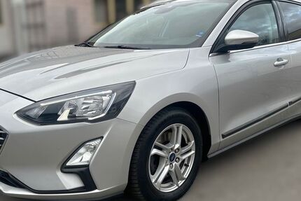 Ford Focus 142.000 km 8.687 &euro; Nürnberg 90431