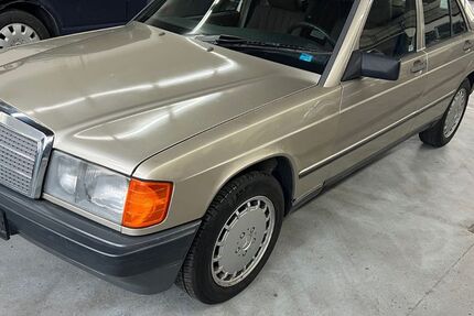 Mercedes-Benz 190 332.000 km 5.900 &euro; Gosberg 91361