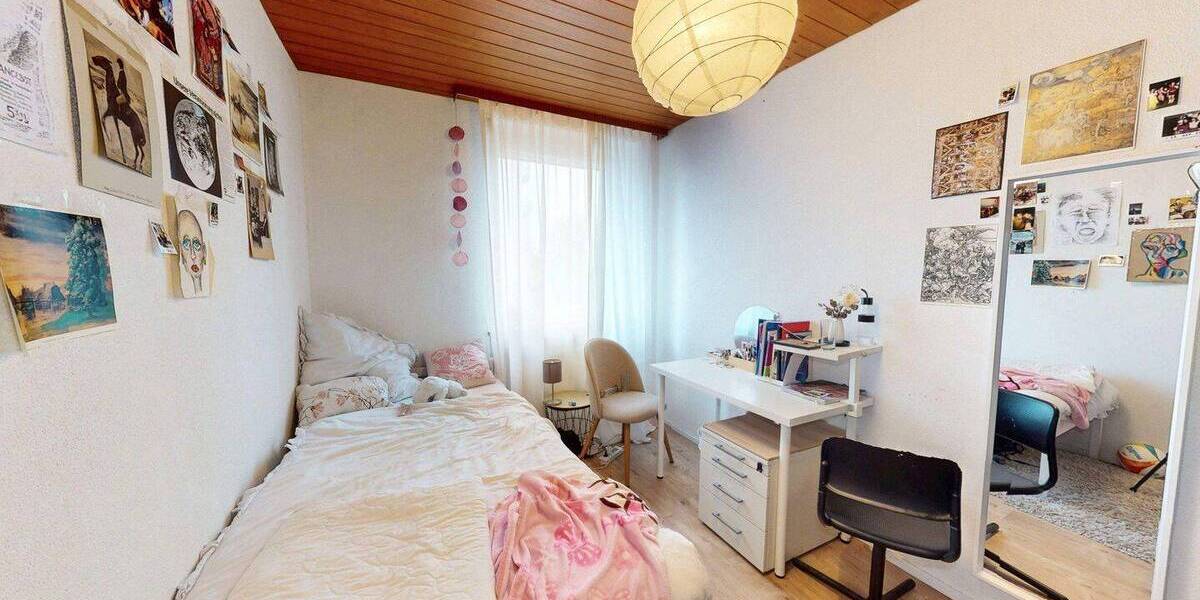 Etagenwohnung Nürnberg Schweinau - 4 Zimmer, 94 m&sup2;, 299.000&euro; | Angebot:26684316