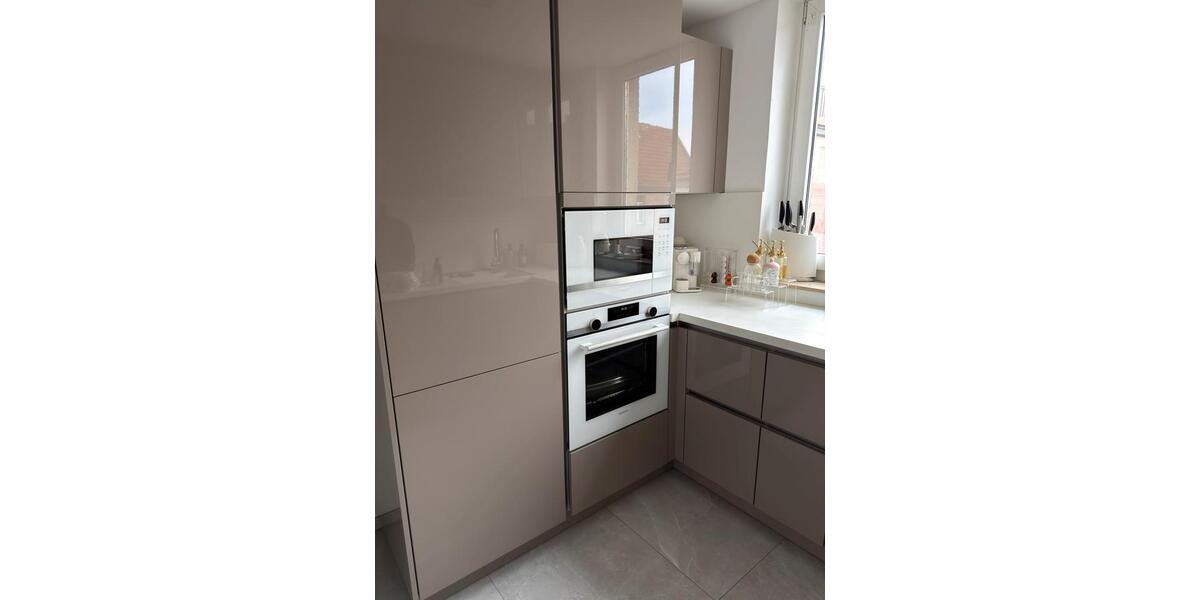 3-Zimmer Wohnung *LUXUS KÜCHE* 67qm2 am Rosenaupark 3 zimmer