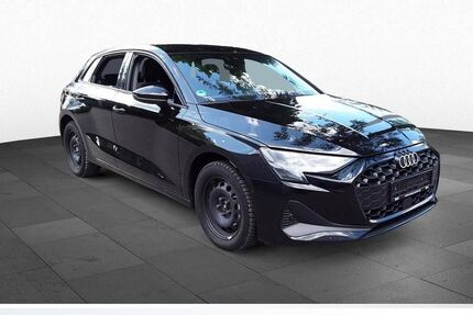 Audi A3 17.800 km 27.890 € Roth 91154