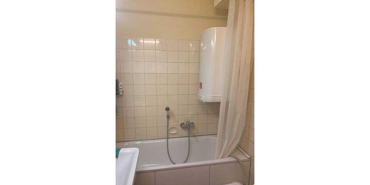 Etagenwohnung Nürnberg St Johannis - 3 Zimmer, 68 m&sup2;, 720&euro; | Angebot:24139165