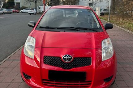 Toyota Yaris 161.000 km 2.250 &euro; Nurnberg 90459