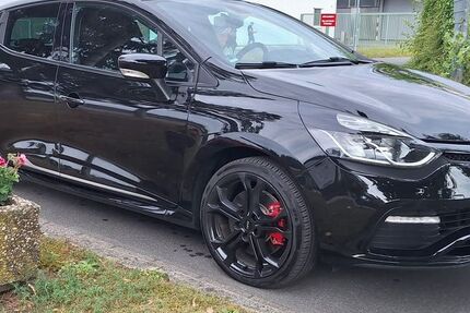 Renault Clio 133.000 km 11.200 &euro; Erlangen 91052