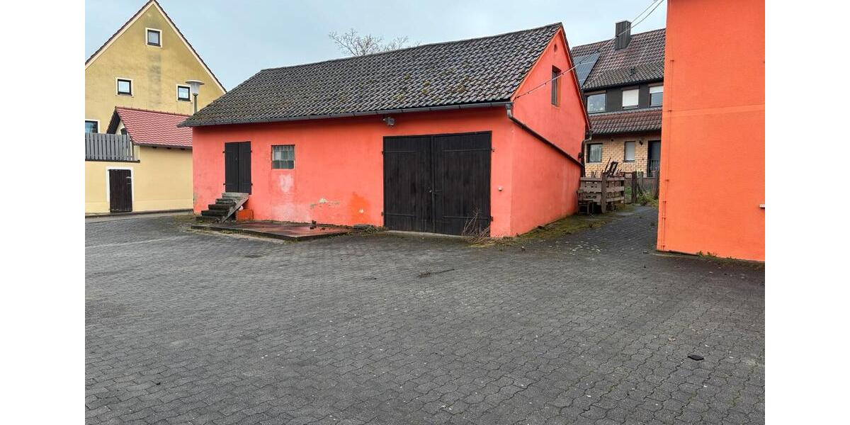 Bauernhaus, Landhaus Roßtal - 5 Zimmer, 120 m&sup2;, 480.000&euro; | Angebot:25655716