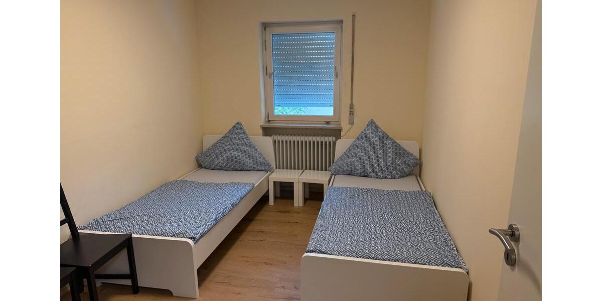 Zu Vermieten 3 Zimmer Wohnung 1 Obergeschoss 3 zimmer