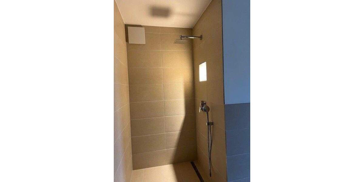 Gartenwohnung mit unverbaubarem Blick ins Grüne ! NEU und sofort fertig 3 zimmer