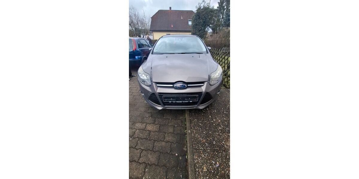 Ford Focus 215.000 km 1.700 &euro; Igensdorf 91338