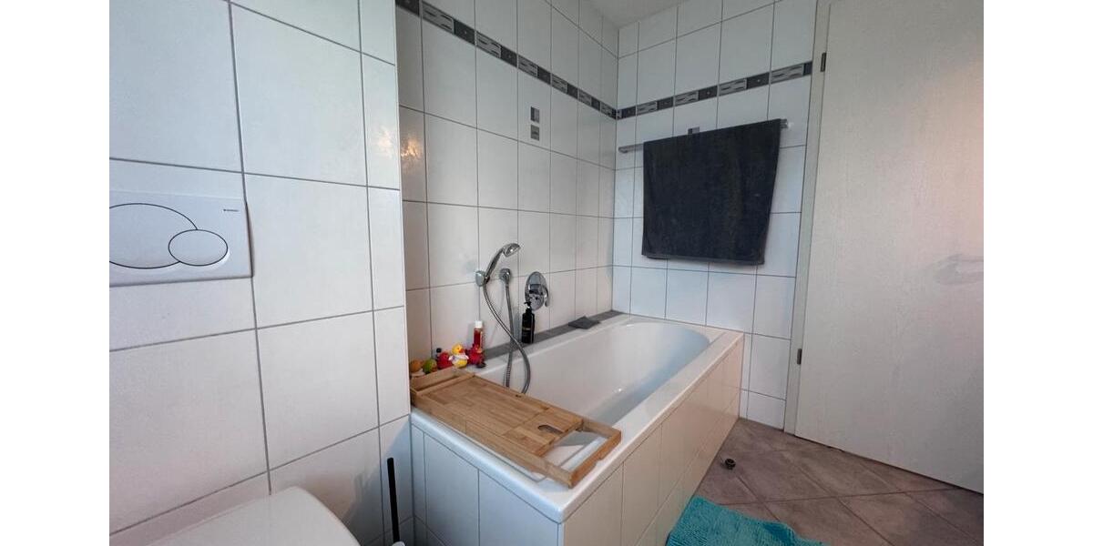 Doppelhaushälfte Nürnberg Gaismannshof - 6.5 Zimmer, 158 m&sup2;, 2.600&euro; | Angebot:26417744
