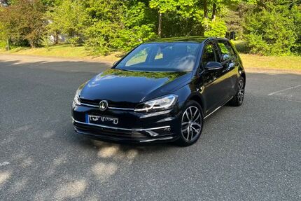 VW Golf 104.000 km 13.990 &euro; Nürnberg 90459