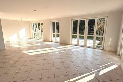 Wohnung Nürnberg Gaismannshof - 4 Zimmer, 145 m&sup2;, 2.000&euro; | Angebot:26247587