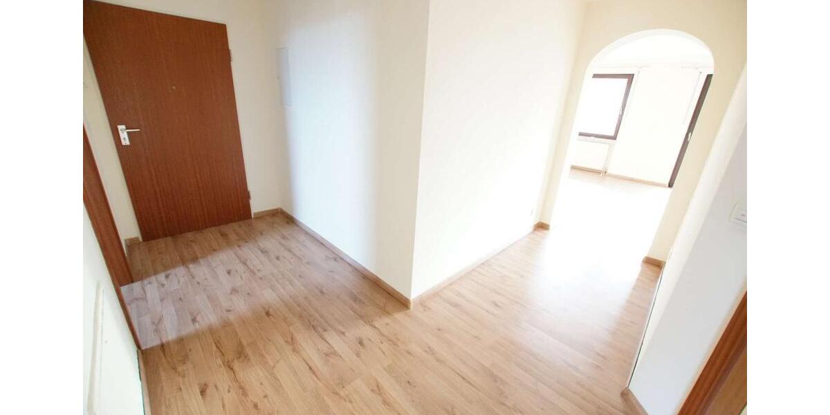 Etagenwohnung Nürnberg Schnepfenreuth - 2 Zimmer, 68 m&sup2;, 903&euro; | Angebot:25564187