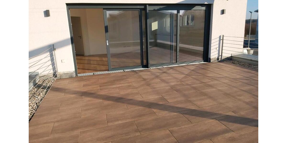 Etagenwohnung Heßdorf - 3 Zimmer, 110 m&sup2;, 1.400&euro; | Angebot:26384782