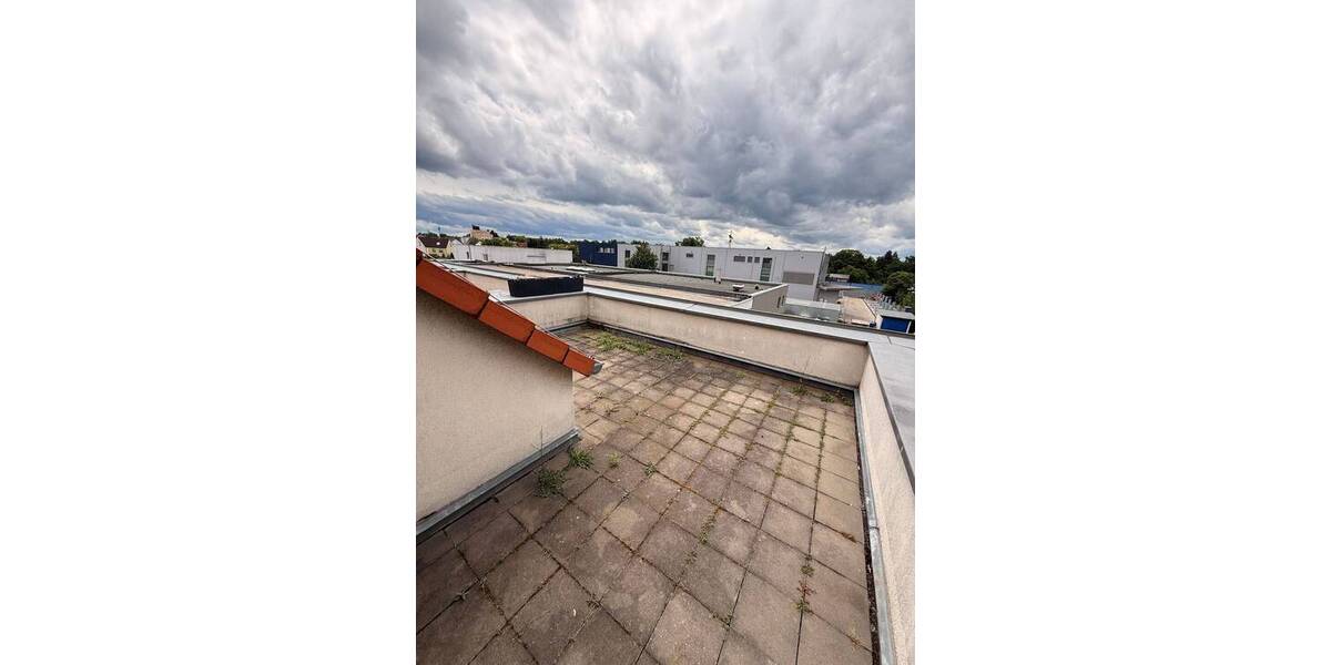 Etagenwohnung Fürth Poppenreuth - 3 Zimmer, 94 m&sup2;, 1.100&euro; | Angebot:26851114
