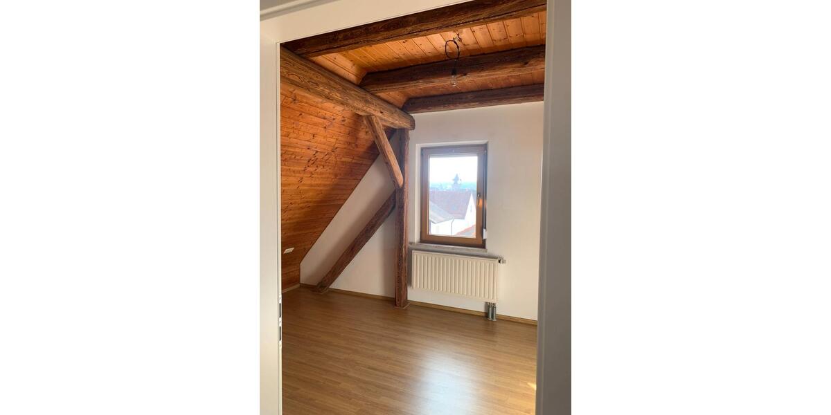 Einfamilienhaus Herzogenaurach - 7 Zimmer, 190 m&sup2;, 695.000&euro; | Angebot:26227945