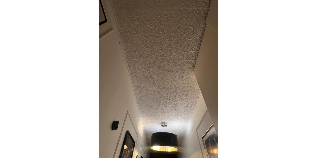 Zweizimmerwohnung früher Dreizimmer -Altbau 2 zimmer