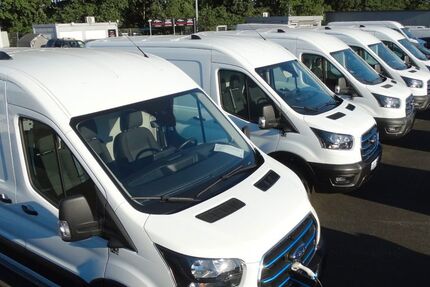 Ford Transit 8.213 km 34.500 &euro; Fürth bei Nürnberg 90763