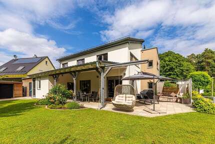 Haus Schwarzenbruck - 6 Zimmer, 200 m&sup2;, 929.000&euro; | Angebot:27101884