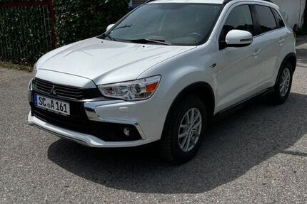 Mitsubishi ASX 146.300 km 13.900 € Nürnberg 90411