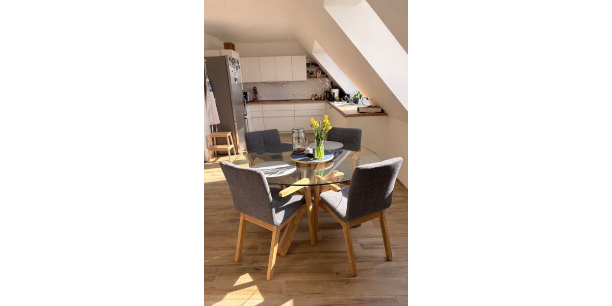 Dachgeschoßwohnung Eckental - 3 Zimmer, 88 m&sup2;, 2.000&euro; | Angebot:25395627