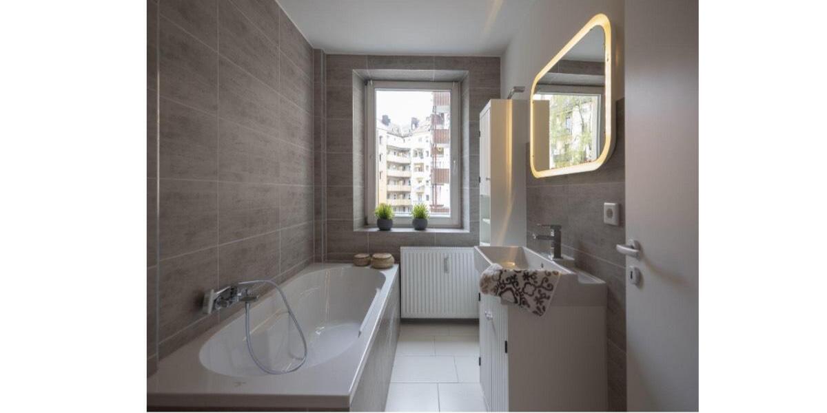 Großzügige helle 3-Zimmer-Wohnung (97m²) in Nürnberg Ab 01.05. 3 zimmer