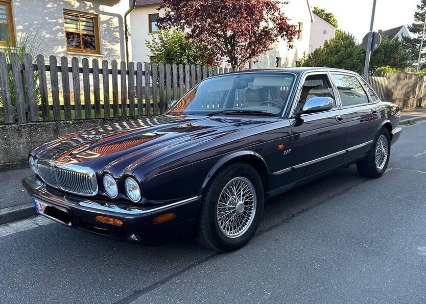 XJ