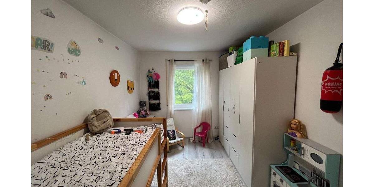 Saniert 2019! Gemütliche 3-Zimmerwohnung mit Einbauküche in Fürth 3 zimmer