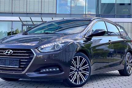 Hyundai i40 187.000 km 10.600 &euro; Nürnberg 90459