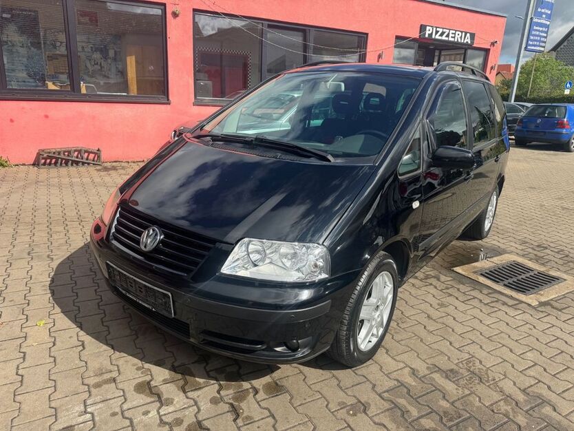 VW Sharan 215.000 km 4.490 € Forchheim 91301