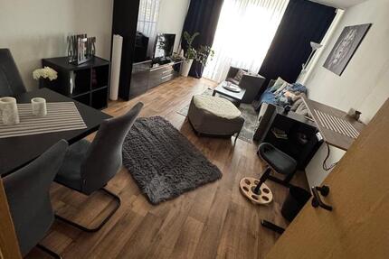 Möbilierte All inklusive Wohnung mit Garage 2 zimmer