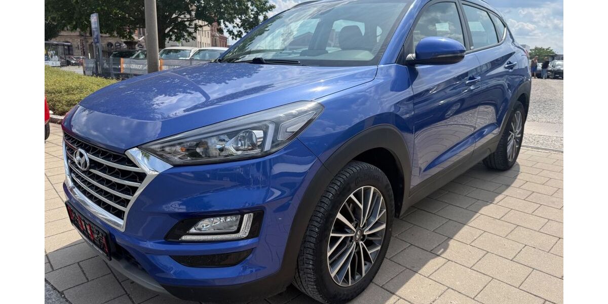 Hyundai TUCSON 73.987 km 17.700 &euro; Fürth 90763