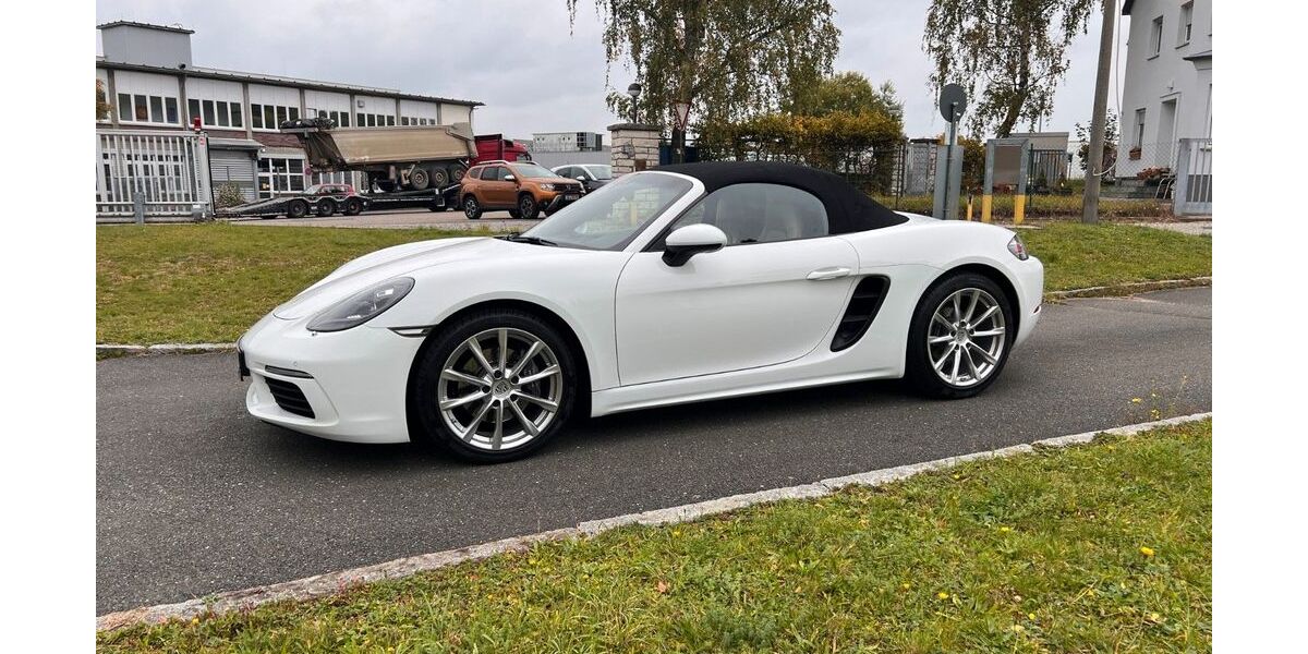 Porsche Boxster 111.500 km 42.990 &euro; Schwabach 91126