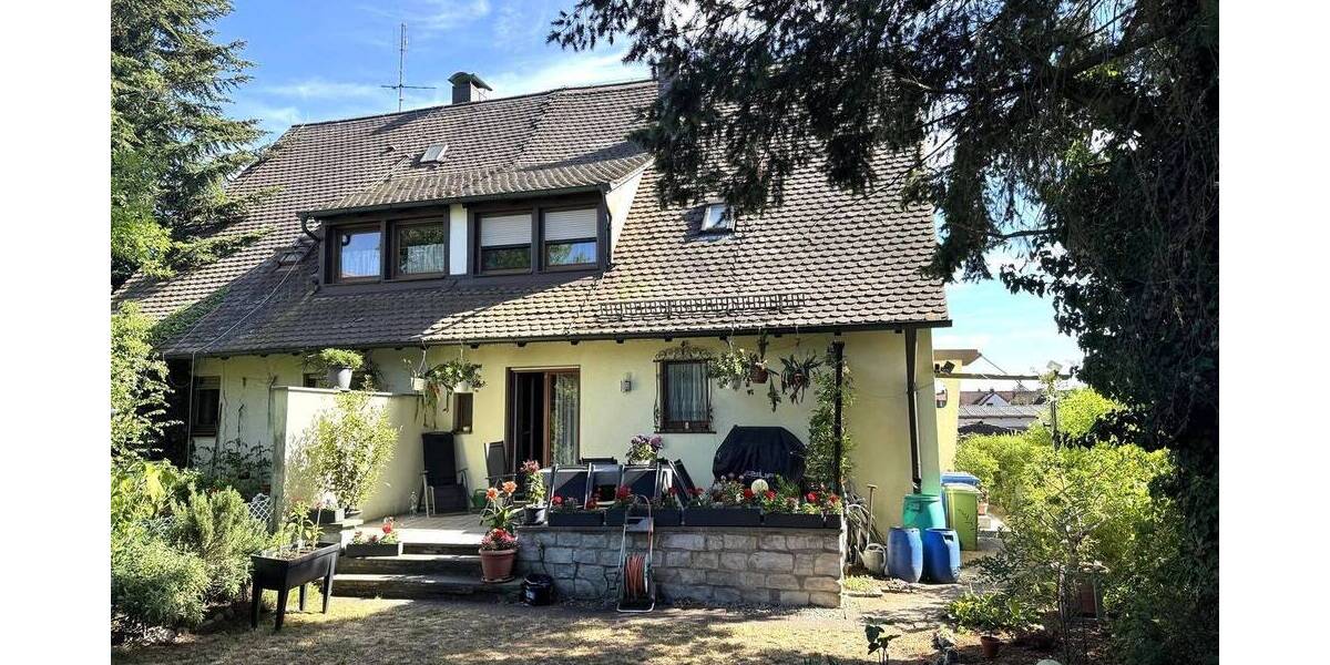 Mehrfamilienhaus, Wohnhaus Erlangen Bruck - 5 Zimmer, 114 m&sup2;, 520.000&euro; | Angebot:26915942