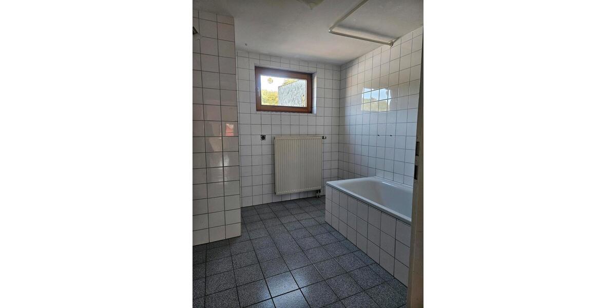 Einfamilienhaus Igensdorf - 6 Zimmer, 155 m&sup2;, 1.300&euro; | Angebot:27614396
