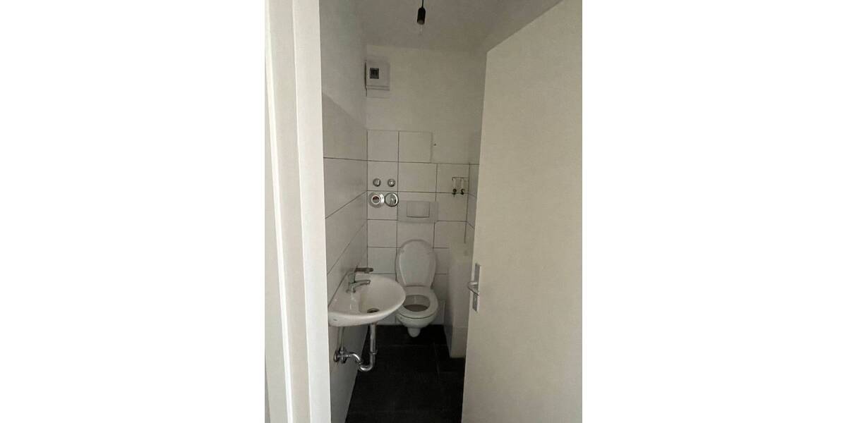 Etagenwohnung Nürnberg Herrnhütte - 4 Zimmer, 97 m&sup2;, 999&euro; | Angebot:26389493