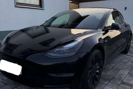 Tesla Model 3 99.900 km 28.000 &euro; Zirndorf 90513