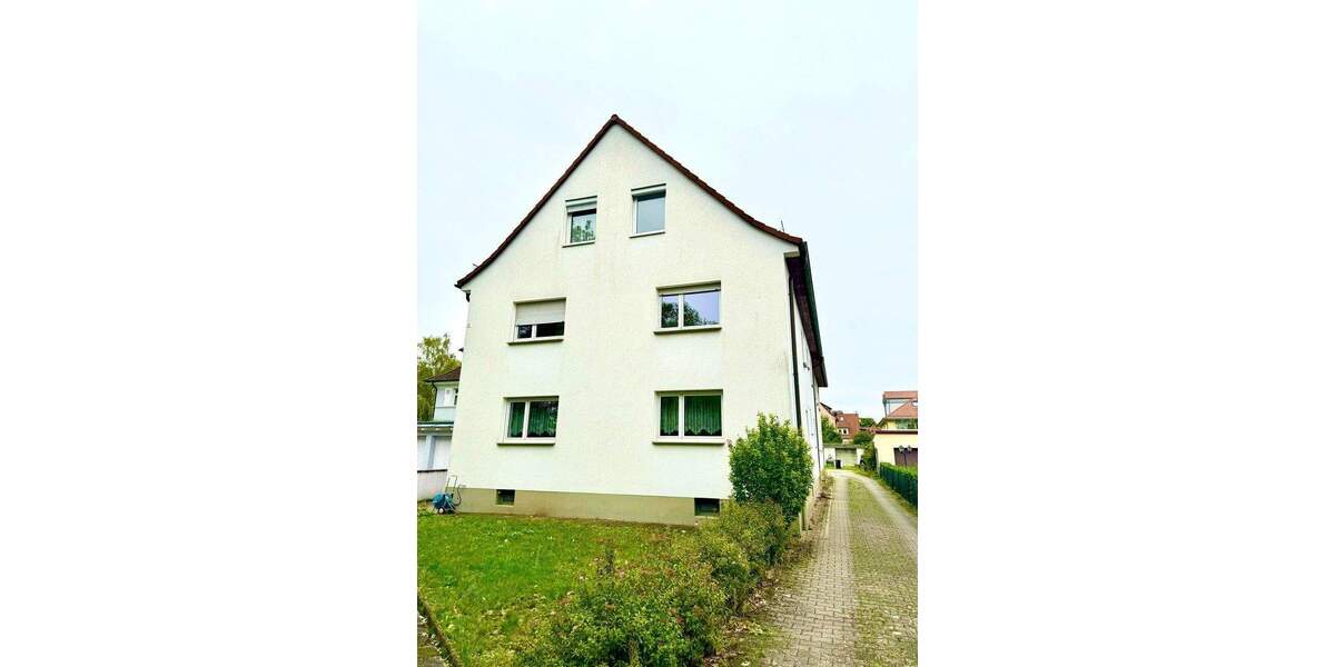Moderne, große Wohnung mit zwei Bädern- !!! auf Wunsch: Teilbar in zwei Wohnungen!!! 4 zimmer