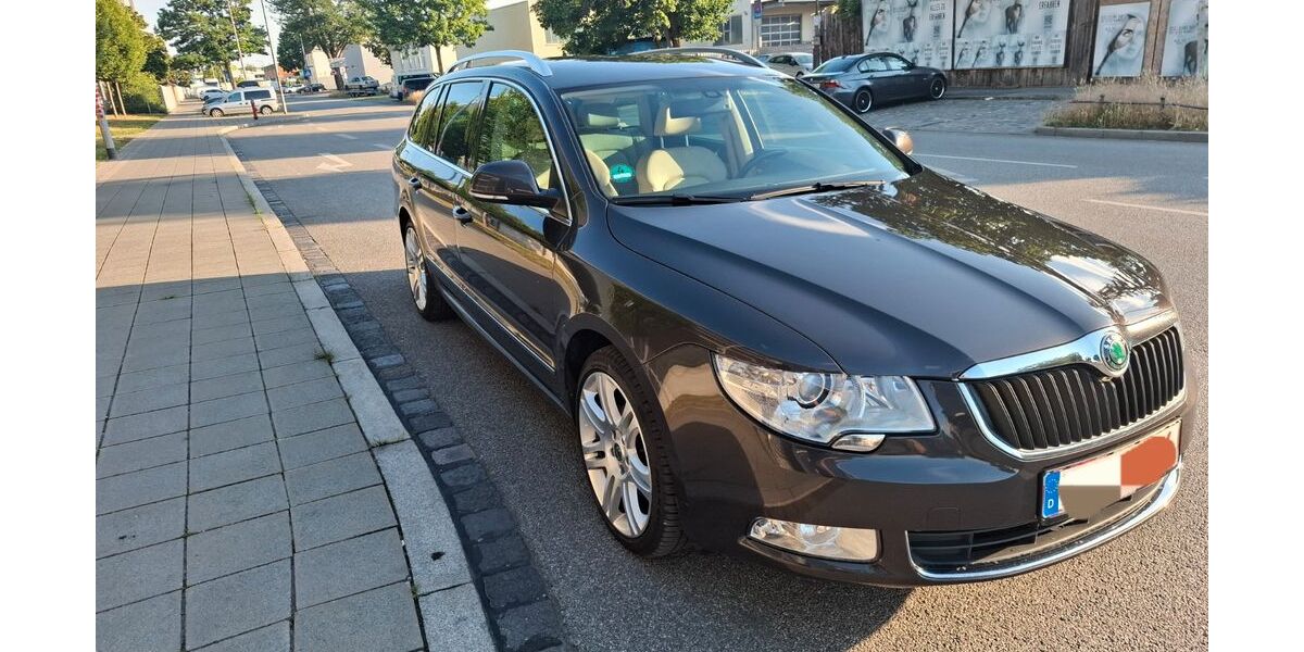 Skoda Superb 227.500 km 5.550 &euro; Nürnberg 90441