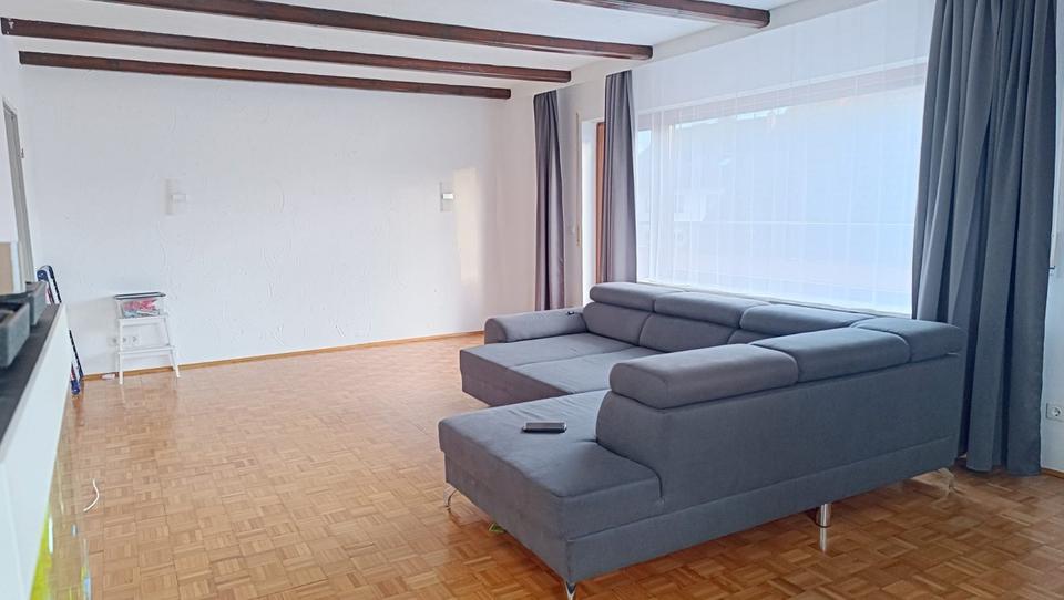 Etagenwohnung Eckental - 4 Zimmer, 105 m&sup2;, 1.090&euro; | Angebot:25724329