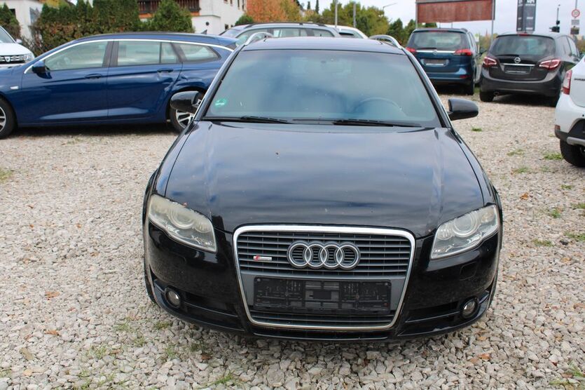 Audi A4 228.522 km 2.000 € Fürth 90768