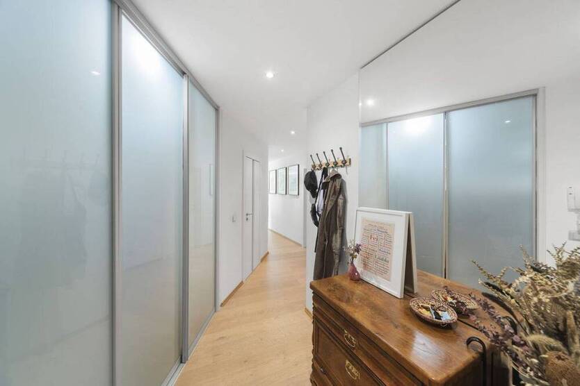 Stilvoll wohnen oder clever investieren: 3 Zimmer-StadtWohnung mit Stellplatz in Altstadtlage