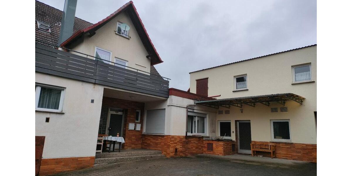 Etagenwohnung Schnaittach - 4 Zimmer, 135 m&sup2;, 221.000&euro; | Angebot:26837309
