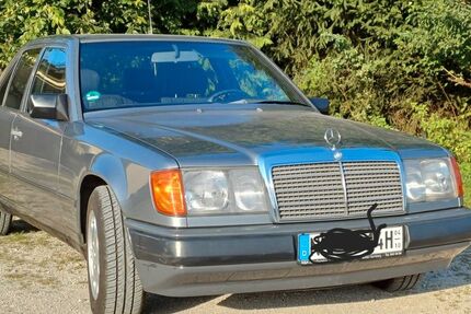 Mercedes-Benz 230 238.500 km 5.250 &euro; Pyrbaum 90602