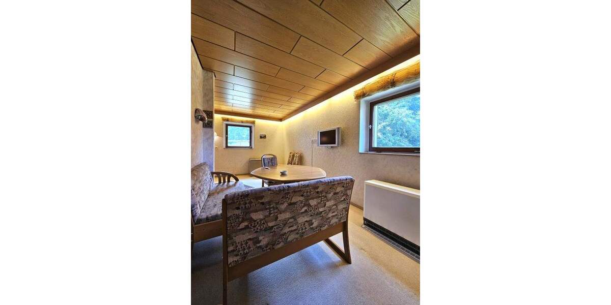 Etagenwohnung Neunkirchen - 3 Zimmer, 86 m&sup2;, 218.000&euro; | Angebot:25699450