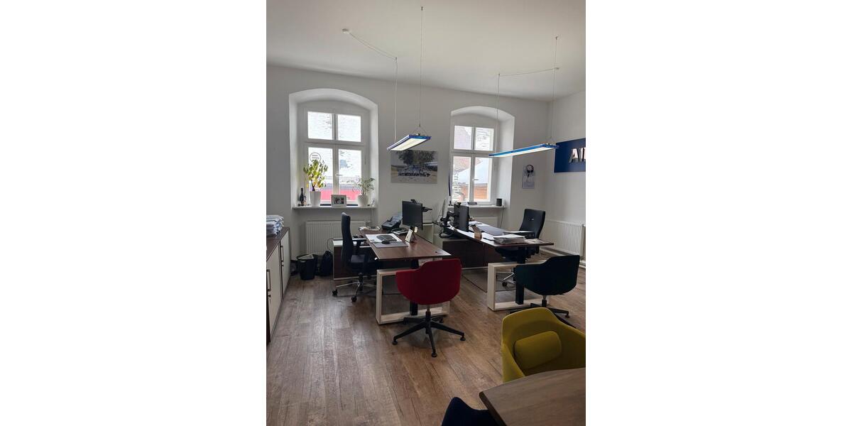 Büro- Praxisräume zu vermieten in 90579 Langenzenn zimmer