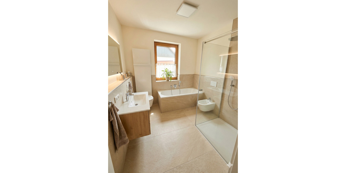 Einfamilienhaus Altdorf bei Nürnberg Röthenbach - 8 Zimmer, 232 m&sup2;, 595.900&euro; | Angebot:26141256