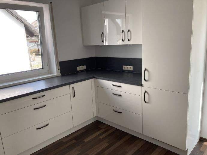 Etagenwohnung Erlangen Hüttendorf - 3 Zimmer, 100 m&sup2;, 950&euro; | Angebot:26841804
