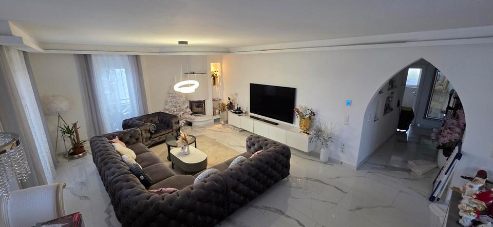 Etagenwohnung Fürth Atzenhof - 3 Zimmer, 110 m&sup2;, 2.100&euro; | Angebot:24370177